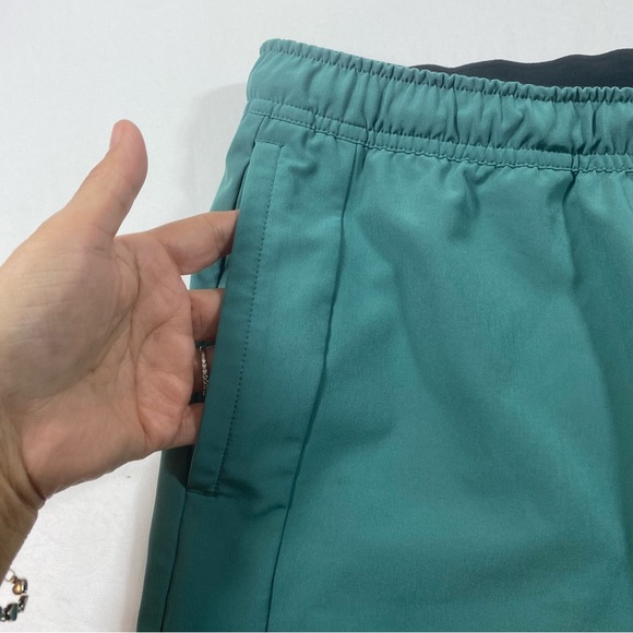 32 Degrees Cool Shorts Men X large Hybrid pockets green drawstring elastic Waist - Picture 4 of 10